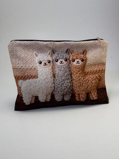Small zippered purse-3 alpacas