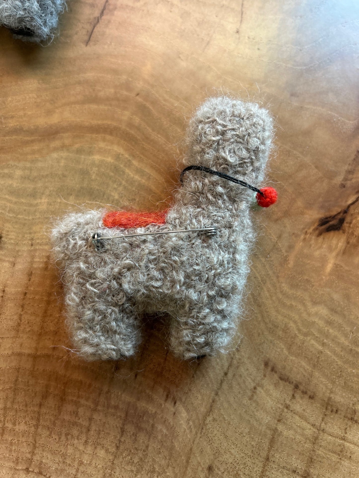 Alpaca Pin - 3.5 inch
