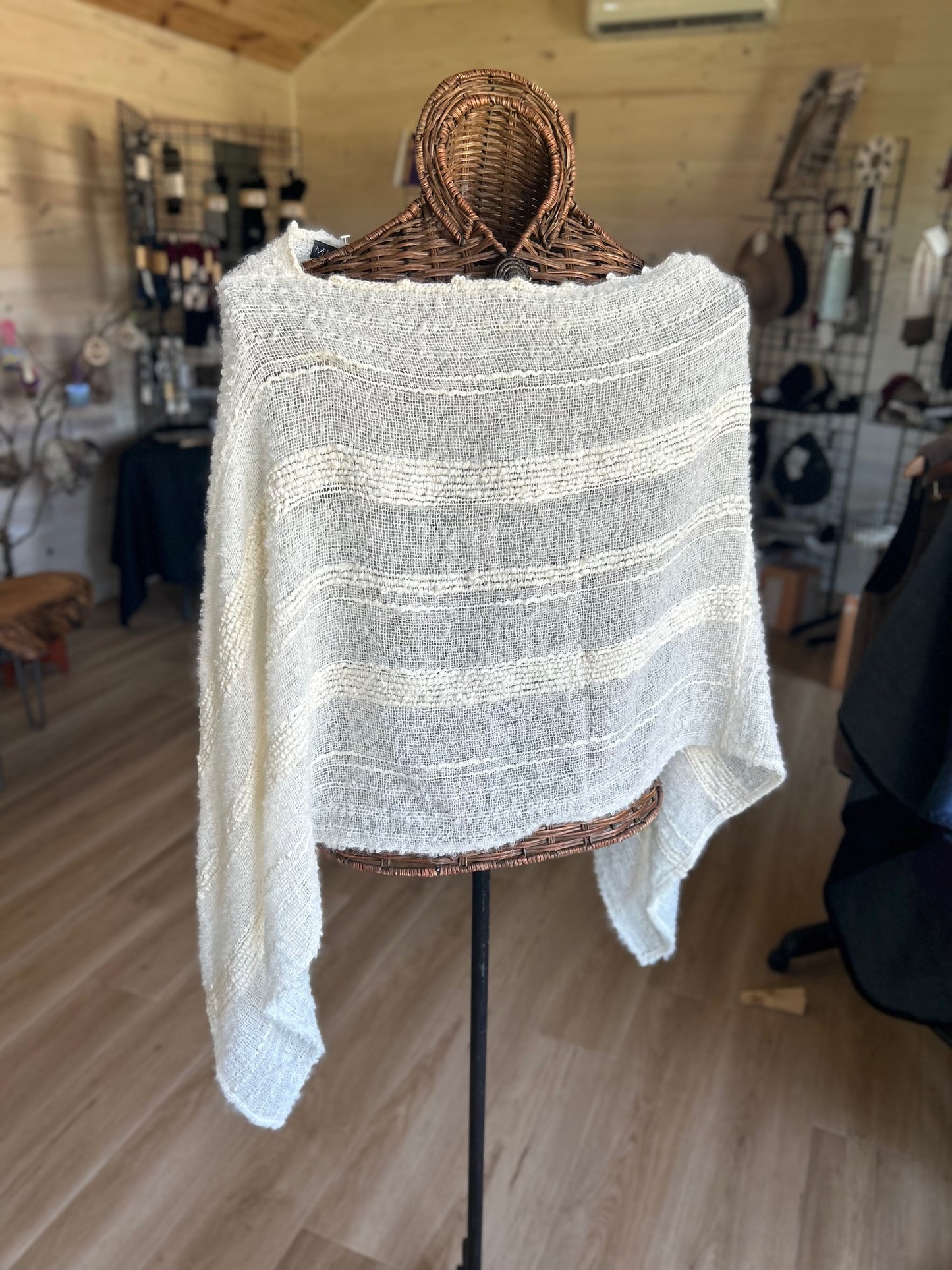 Poncho - 100% baby alpaca
